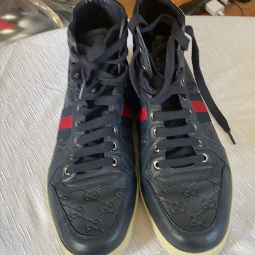 Dark blue Gucci sneakers
